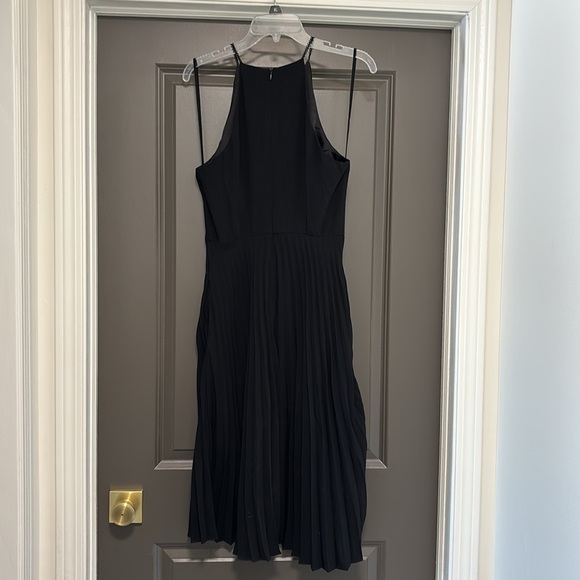 Line + Dot black pleated dress M - Picture 3 of 8